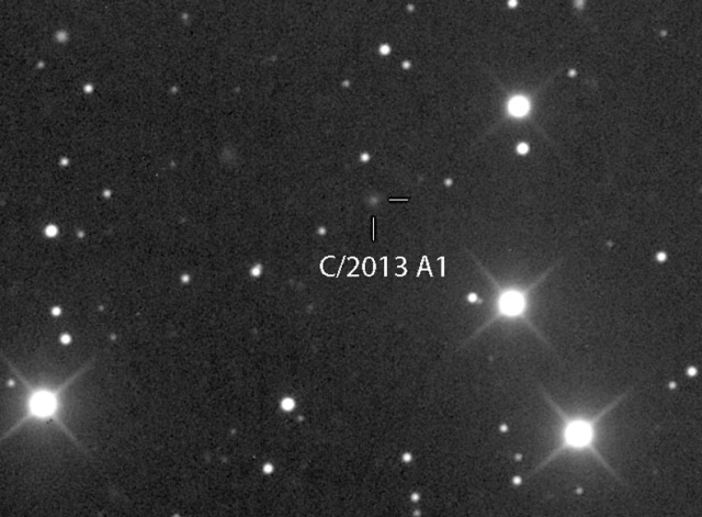 Kometa C/2013 A1 - foto: Joseph Brimacombe